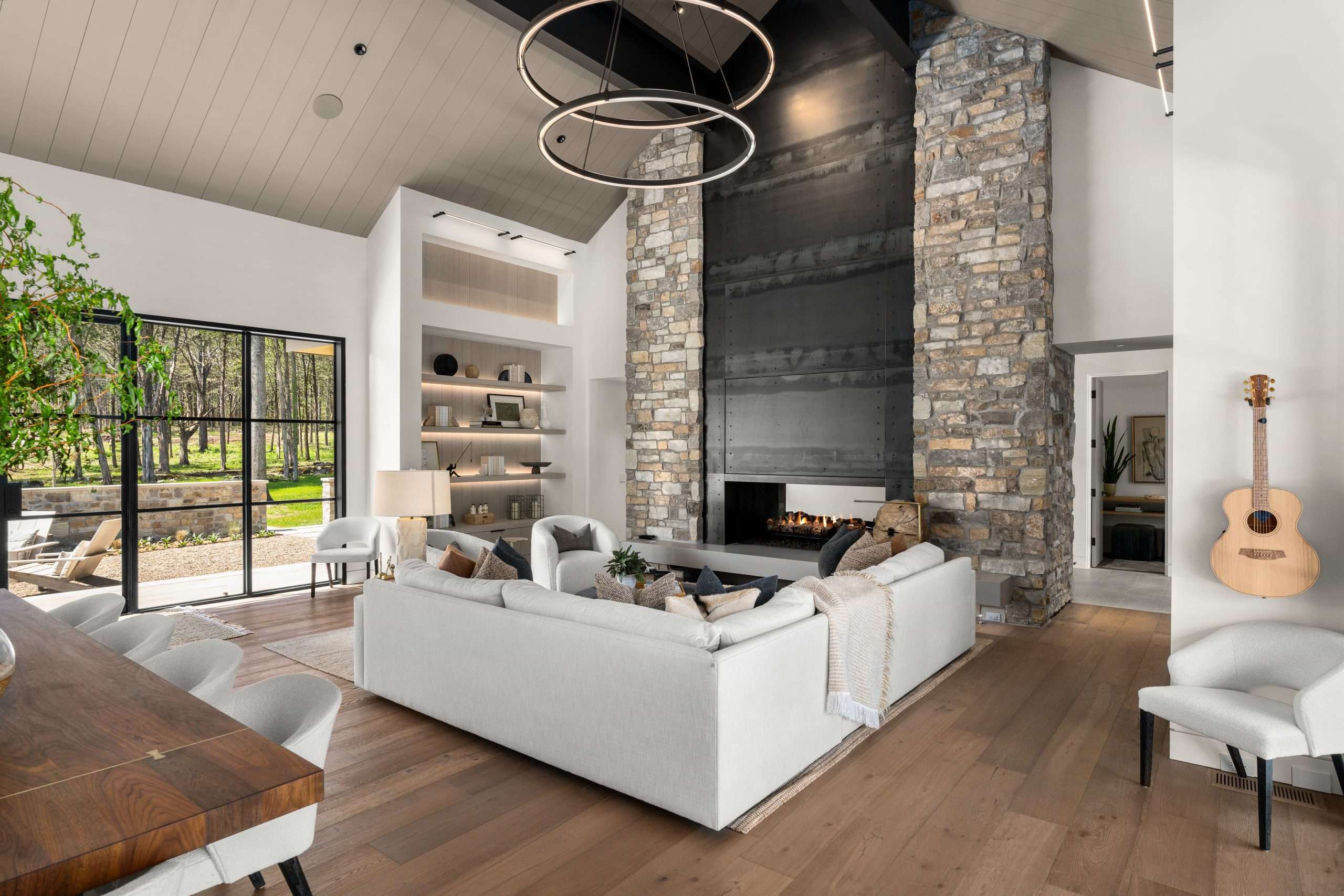 Old Hickory Lake – Providence Interiors